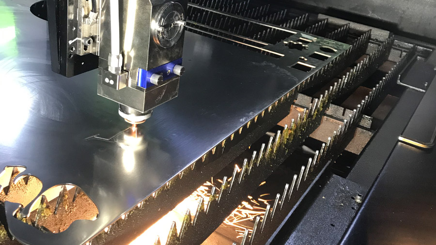 Las máquinas láser entran en el mundo 3D